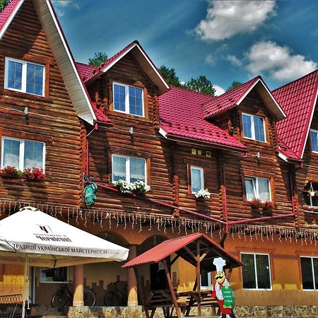 "Lian" Family Hotel & Restaurant Volosyanka  Eksteriør billede