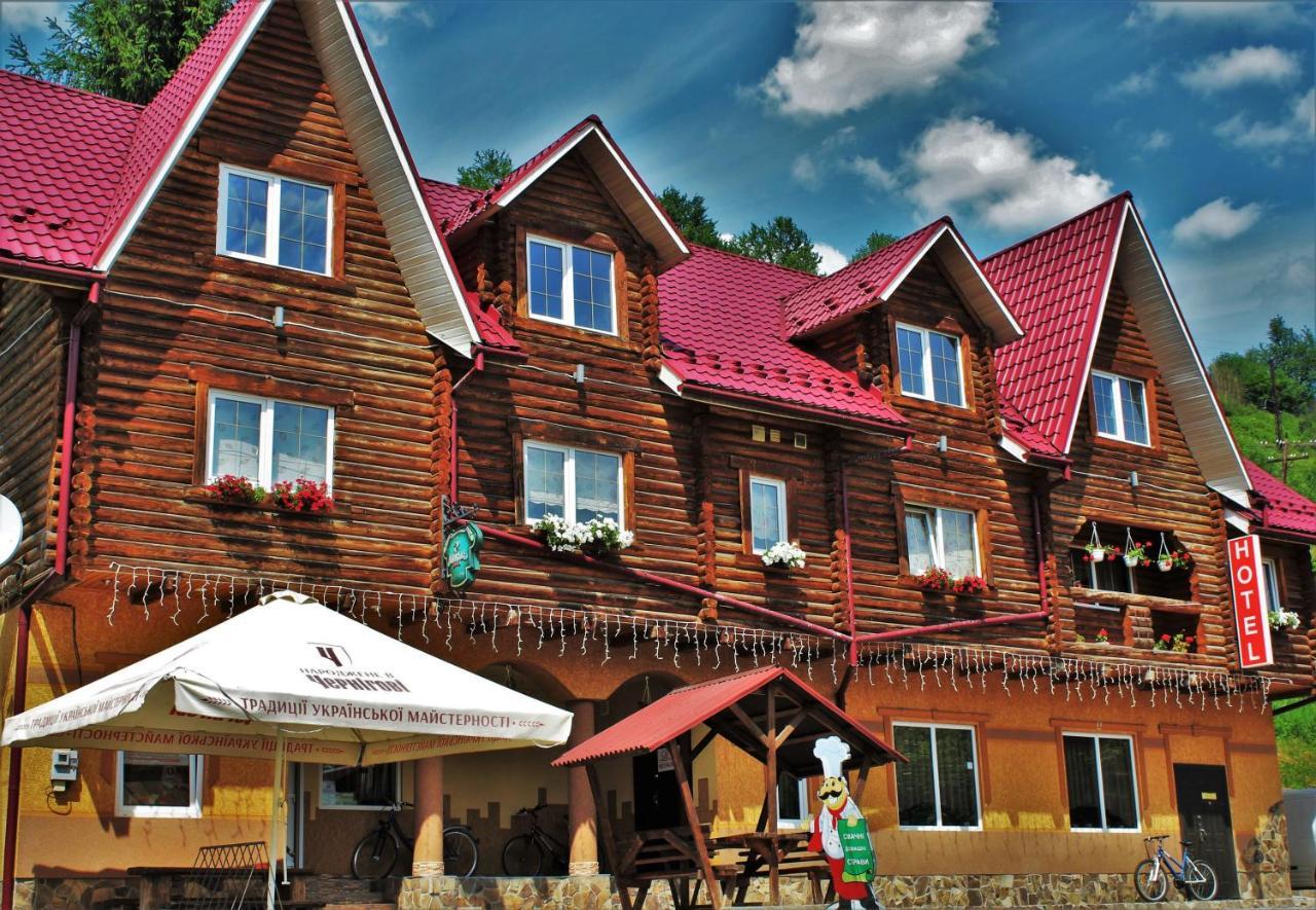 "Lian" Family Hotel & Restaurant Volosyanka  Eksteriør billede